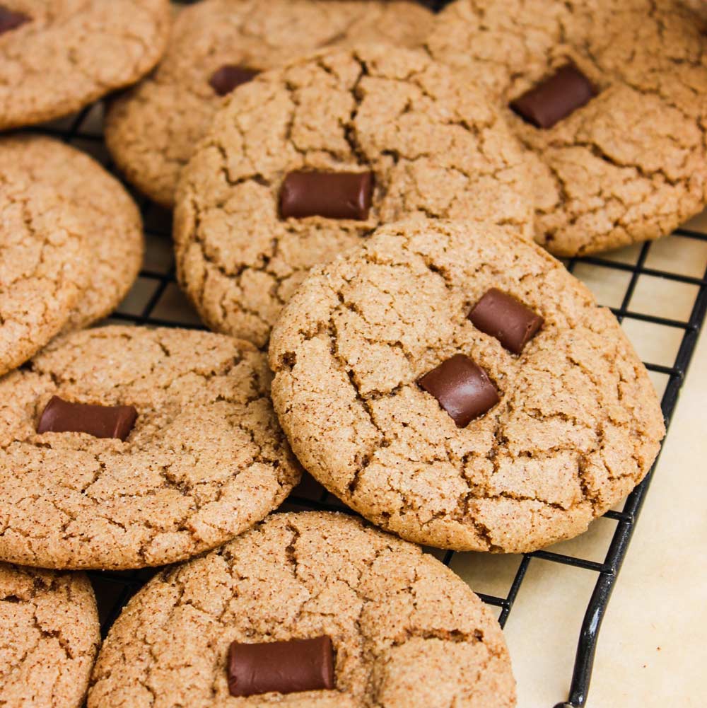 grain-free brown sugar maple pecan cookies